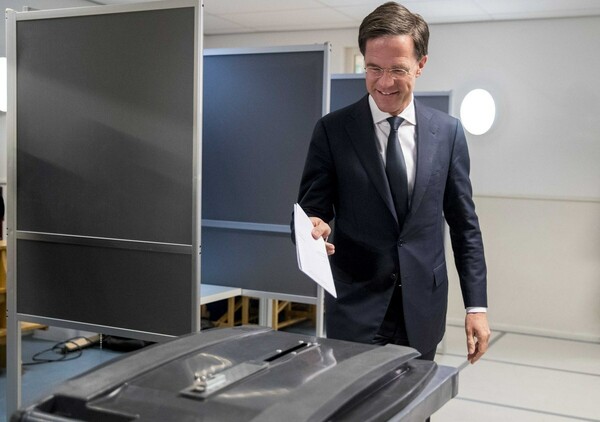 Ολλανδικές εκλογές: Πρώτο το κόμμα του Ρούτε σύμφωνα με τα exit polls
