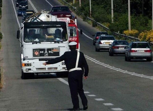 Απαγόρευση κίνησης φορτηγών αυτοκινήτων από σήμερα