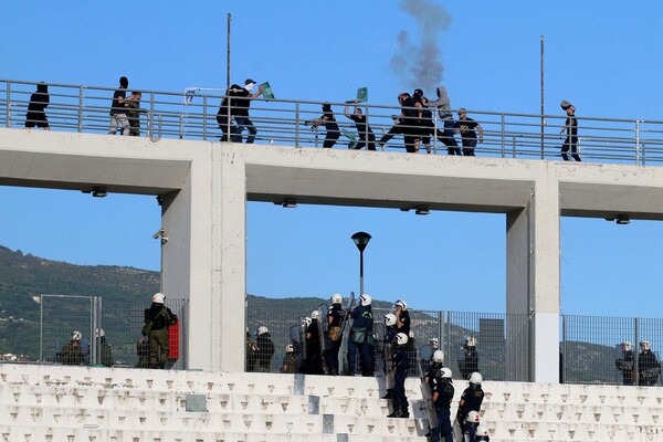 11 τραυματίες στο νοσοκομείο Βόλου από τις μάχες οπαδών στο Πανθεσσαλικό - Φωτογραφίες από τα επεισόδια