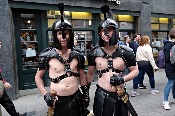 30 φωτογραφίες από το street party του Pride στις Βρυξέλλες