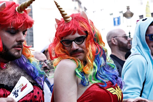 30 φωτογραφίες από το street party του Pride στις Βρυξέλλες