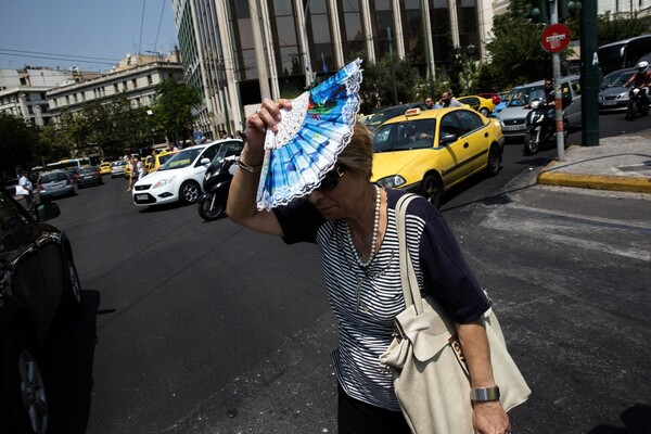 Αυτές είναι οι κλιματιζόμενες αίθουσες στον δήμο Αθηναίων για τον καύσωνα