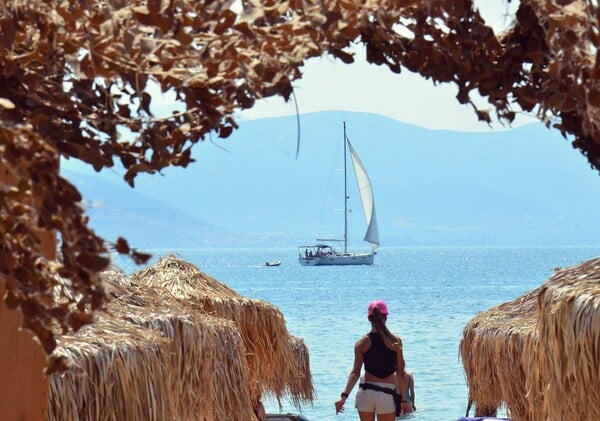 Λιακάδα και βοριάδες στο Αιγαίο