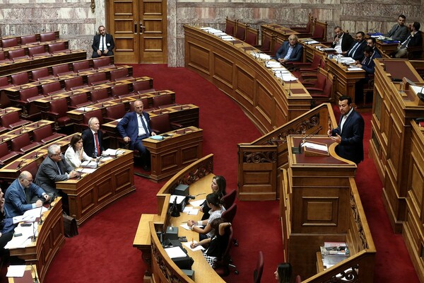 Ανακοινώθηκε η κρατική χρηματοδότηση για τα κόμματα - Πόσα θα λάβει το κάθε ένα