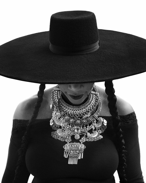 Η Μισέλ Ομπάμα μιμείται την Beyoncé στο «Formation» και της εύχεται χρόνια πολλά για τα γενέθλιά της