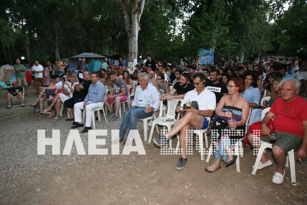 Ξεκίνησε το κάμπινγκ νεολαίας του ΣΥΡΙΖΑ - Αχτσιόγλου και Βούτσης πήγαν για ομιλία