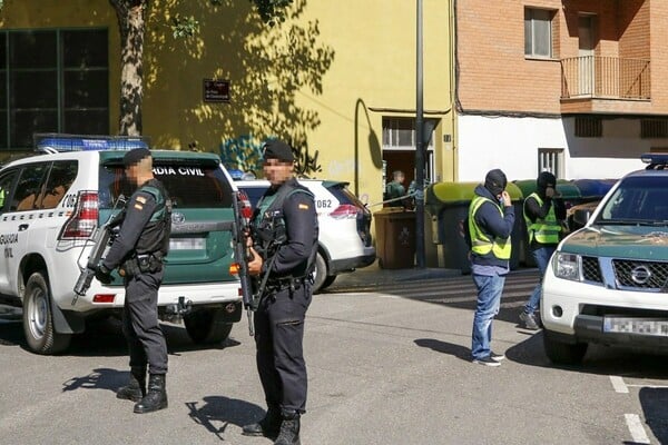 Ισπανία: Σύλληψη ενός άνδρα σε σχέση με την επίθεση στη Βαρκελώνη