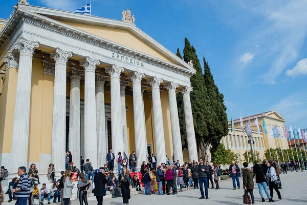 Οινόραμα 2019: Χιλιάδες επισκέπτες στο Ζάππειο για τα κορυφαία ελληνικά κρασιά