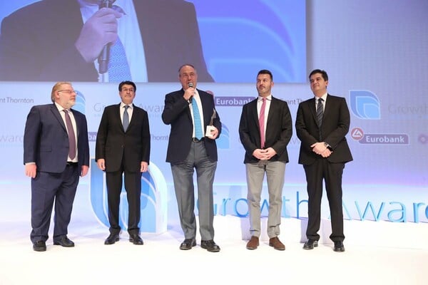 H ΠΛΑΙΣΙΟ COMPUTERS μια από τις 7 νικήτριες των Growth Awards