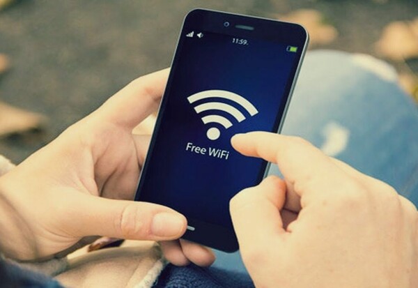 Έρχεται το δωρεάν WiFi στα Μέσα Μεταφοράς και στους δημόσιους χώρους