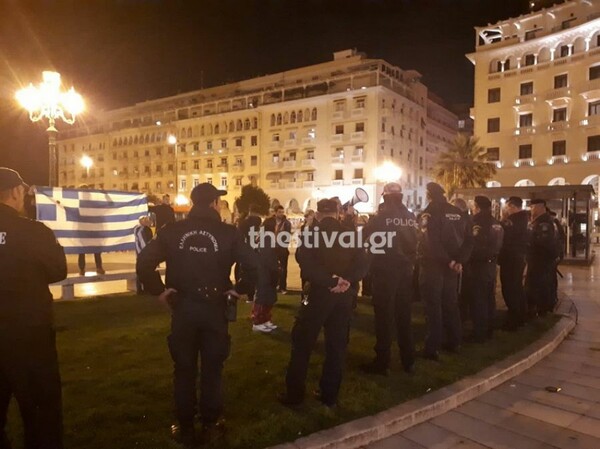 Αποδοκίμασαν τον Τσακαλώτο στη Θεσσαλονίκη