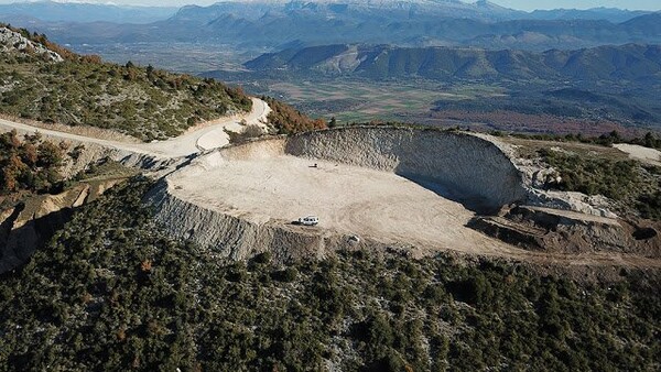 Θα καταστρέψουν οι ανεμογεννήτριες τα Άγραφα;