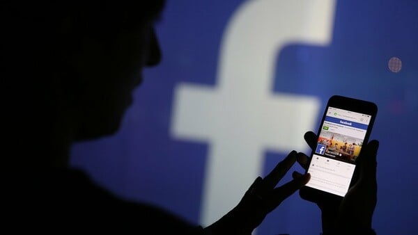 Βόλος: Κέρδισε την εμπιστοσύνη της μέσω Facebook και τις απέσπασε δεκάδες χιλιάδες ευρώ