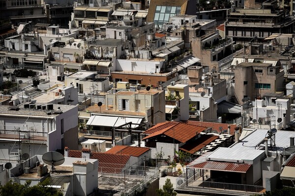 ΤτΕ: Άνοδος στις τιμές ακινήτων - Πόσο αυξήθηκαν σε «νέα» και «παλαιά» διαμερίσματα