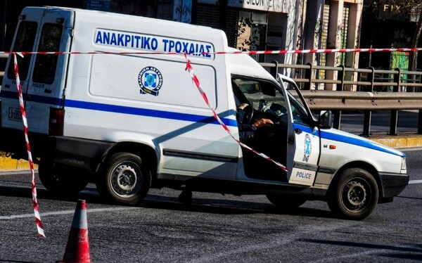 Θεσσαλονίκη: Κυνηγούσε με τσεκούρι τη γυναίκα του στους δρόμους - Χειρουργήθηκε το θύμα