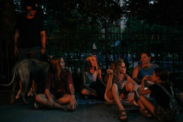 Μπλακ άουτ στη Νέα Υόρκη: Στο σκοτάδι το Μανχάταν - Εντυπωσιακές εικόνες
