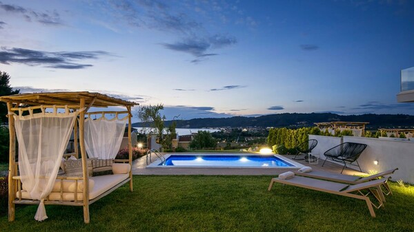 Soleado Luxury Villas: Ένας ιδιωτικός παράδεισος στην παραλία της Φούρκας στην Κασσάνδρα Χαλκιδικής