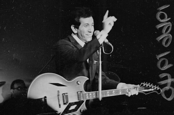 Trini Lopez: Πέθανε από κορωνοϊό ο τραγουδιστής του «If I Had a Hammer» - To «αντίο» του Ντέιβ Γκρολ