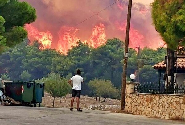 Ζάκυνθος: Ολονύχτια μάχη με τις φλόγες - Η εικόνα από το πύρινο μέτωπο το πρωί