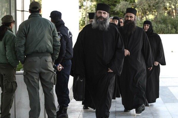 Tι έγινε σήμερα στην δίκη για το Βατοπέδι