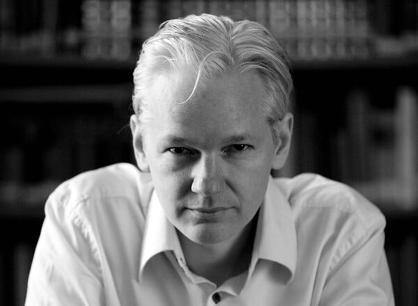 Ο ιδρυτής του WikiLeaks θα παρουσιάζει τηλεοπτική εκπομπή