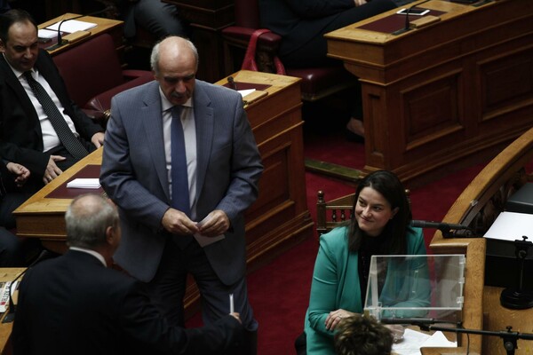 Ψυχρές οι σχέσεις Σαμαρά-Μεϊμαράκη