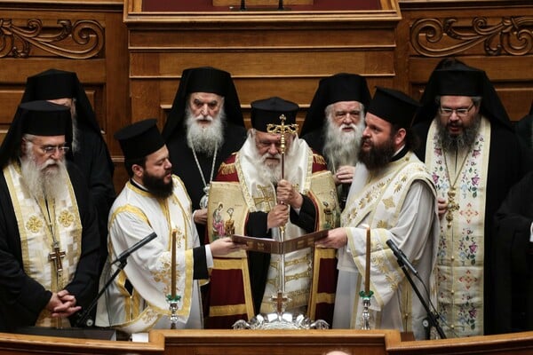 Ξαφνικό ραντεβού Τσίπρα-Αρχιεπισκόπου