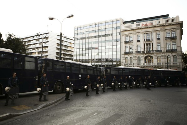 Έχει παραγίνει το κακό με την παράκαμψη της περιοχής του Πολυτεχνείου από τα ΜΜΜ.