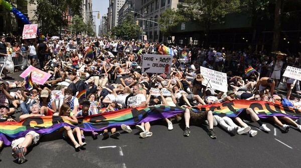 Φωτογραφίες από το μεγαλύτερο Pride στην ιστορία της Νέας Υόρκης