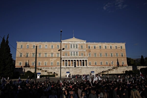 Koρυφώνονται σήμερα οι αντιδράσεις για το νομοσχέδιο - Από το πρωί μέχρι το βράδυ οι διαδηλωτές στο Σύνταγμα