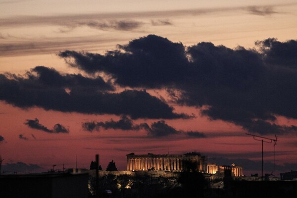 Νεφώσεις και βροχές