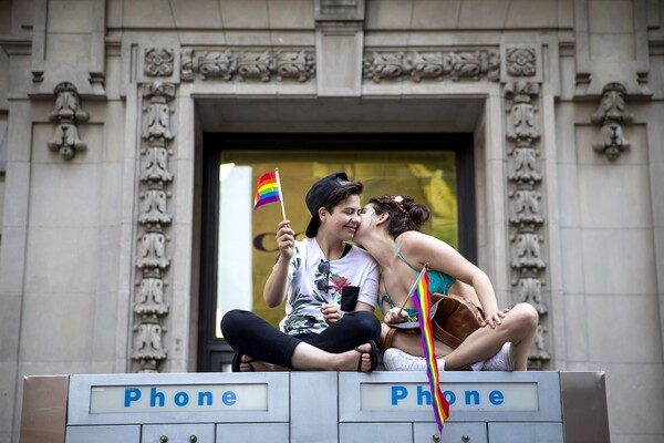 Φωτογραφίες από το μεγαλύτερο Pride στην ιστορία της Νέας Υόρκης