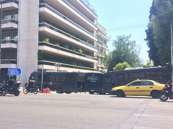 Το ΠΑΜΕ και οι αγρότες στο Σύνταγμα - Πού και πότε θα γίνουν οι διαδηλώσεις την Κυριακή