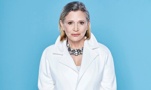 Η Carrie Fisher απαντά σε όσους σχολίαζαν στο Τwitter το σώμα και την ηλικία της στο Star Wars