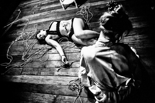 Shibari performance και uber teasing στην ΑΘήνα