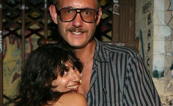 Ο άτακτος Terry Richardson θα γίνει πατέρας διδύμων