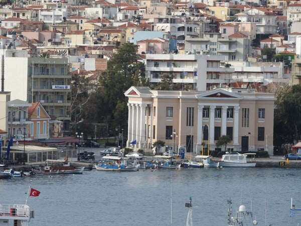 Λέσβος: Εξετάζεται η ακτοπλοϊκή σύνδεση με Σμύρνη