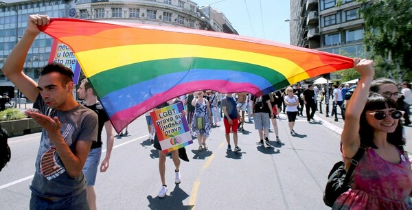 Υπερηφάνεια και αγάπη - 20 φωτογραφίες από τα Pride του κόσμου