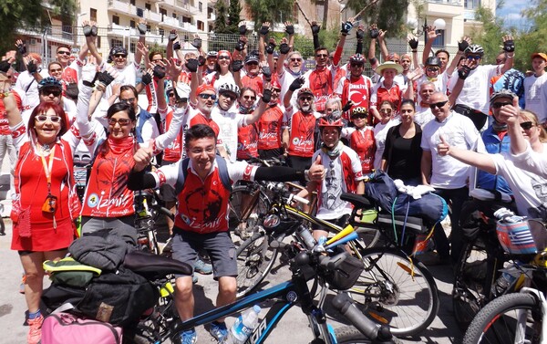 Εκατό Τούρκοι ποδηλάτες στη Λέσβο για το «4th bicycle festival under my pedals»