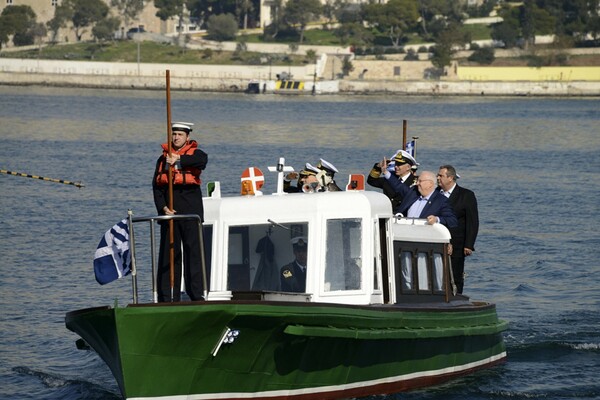 Το ναύσταθμο της Σαλαμίνας επισκέφθηκε ο Ρίβλιν