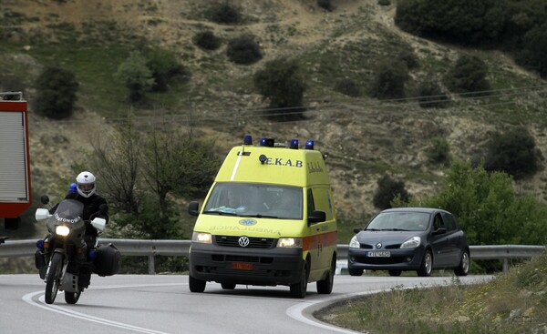 Θεσσαλονίκη: Σε σοβαρή κατάσταση 29χρονος μετά από τροχαίο με μηχανή