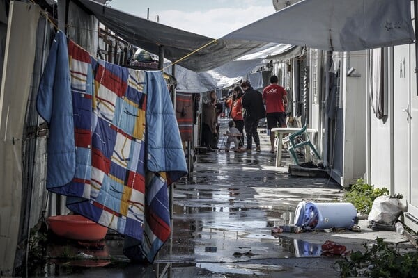 Ένταση και συμπλοκές στο κέντρο φιλοξενίας προσφύγων στα Διαβατά