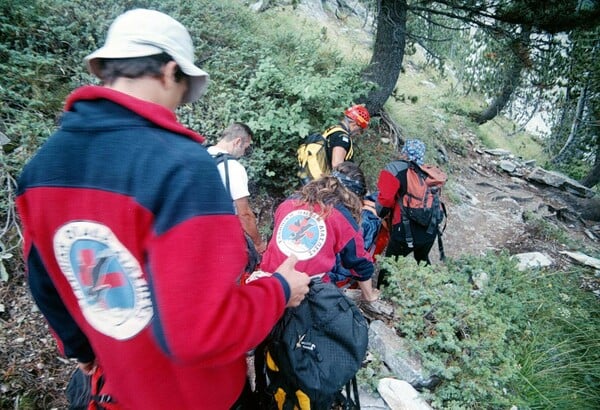 Σε εξέλιξη επιχείρηση διάσωσης γυναίκας στον Όλυμπο