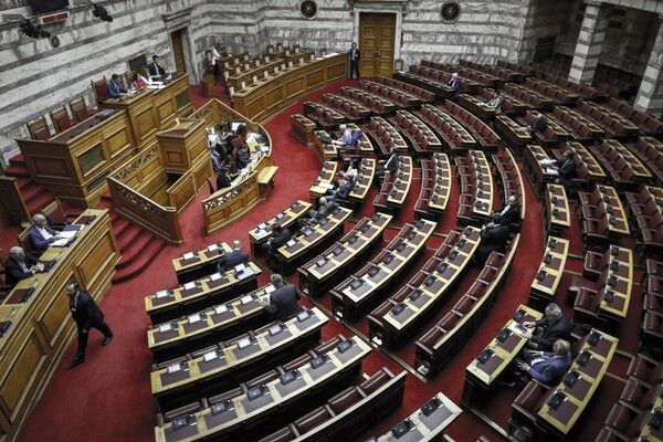 Υπερψηφίστηκε επί της αρχής το νομοσχέδιο για το άσυλο