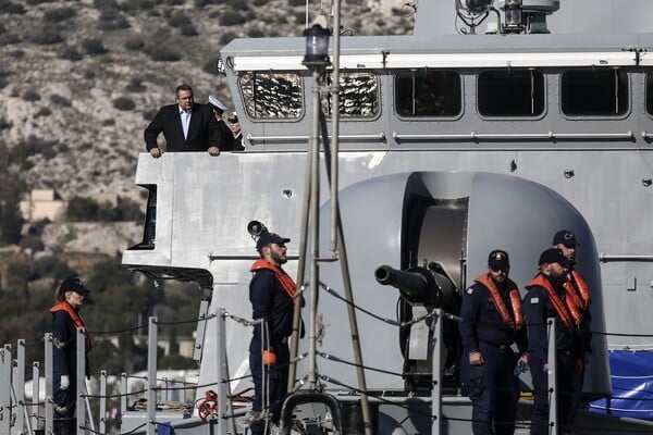 Το ναύσταθμο της Σαλαμίνας επισκέφθηκε ο Ρίβλιν