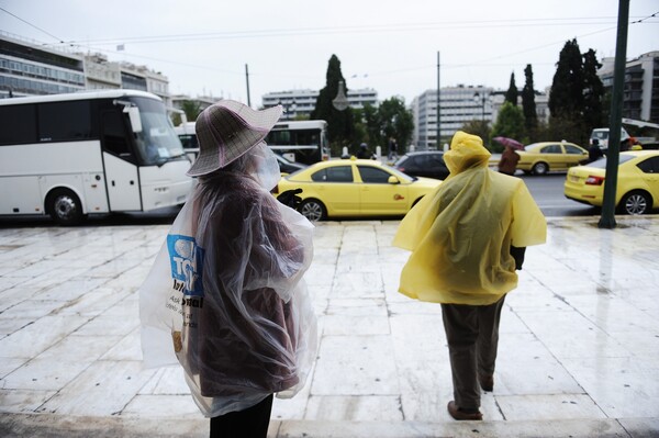 Έκτακτο δελτίο καιρού - Καταιγίδες και χαλάζι μέχρι την Παρασκευή