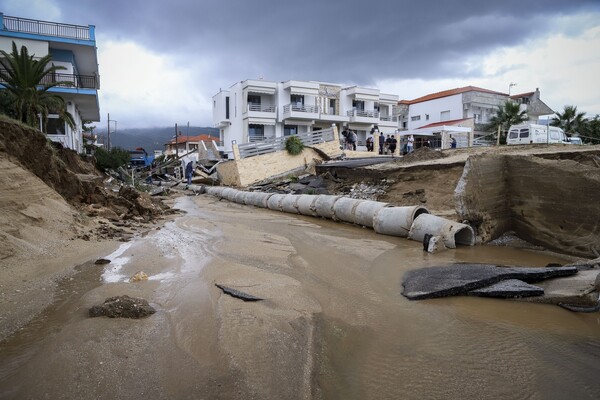 Εικόνες καταστρoφής από τις πλημμύρες στα Βρασνά Θεσσαλονίκης