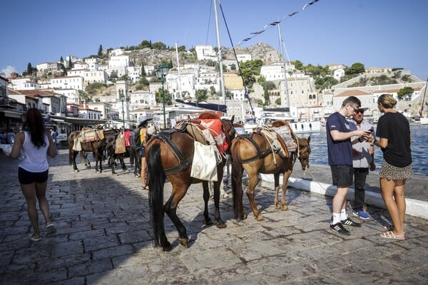 Ιδού η κατάσταση στην Ύδρα του μπλακ-άουτ (ΦΩΤΟΡΕΠΟΡΤΑΖ)