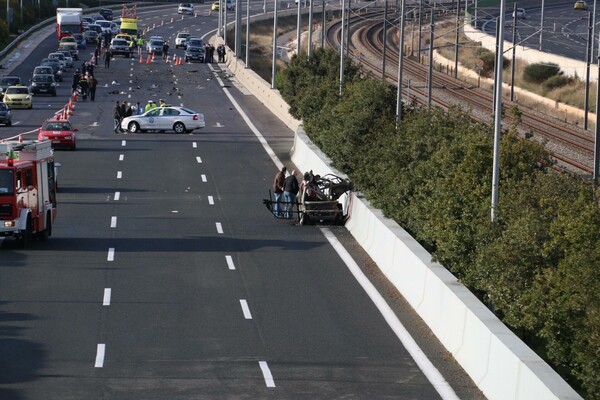 Αυτοκίνητο παγιδευμένο με εκρηκτικά εξερράγη στην Αττική Οδό