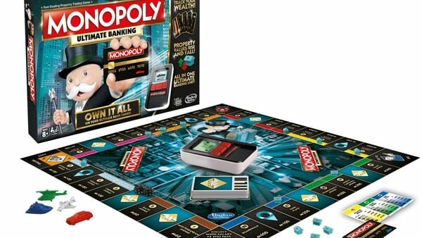 H Monopoly "ενσωματώνει" και την οικονομική κρίση